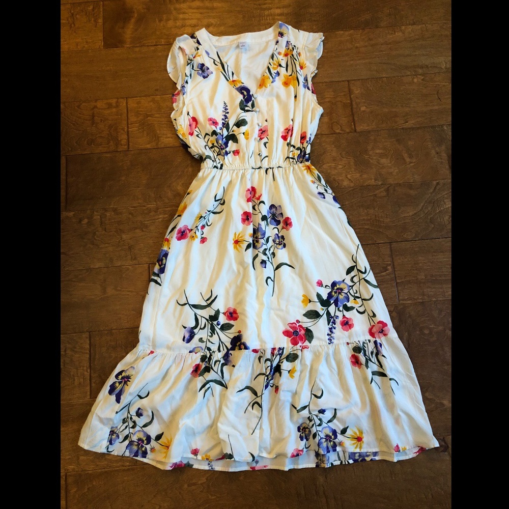 New never worn White Floral Midi Summer Dress